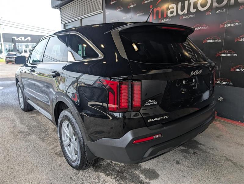 kia Sorento 2023 - 11