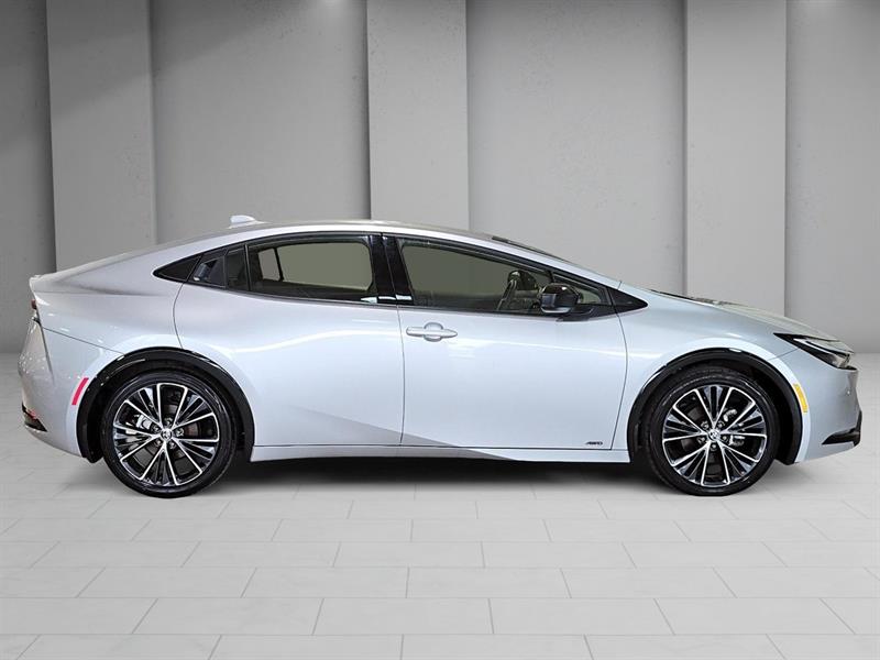 toyota Prius 2025 - 16