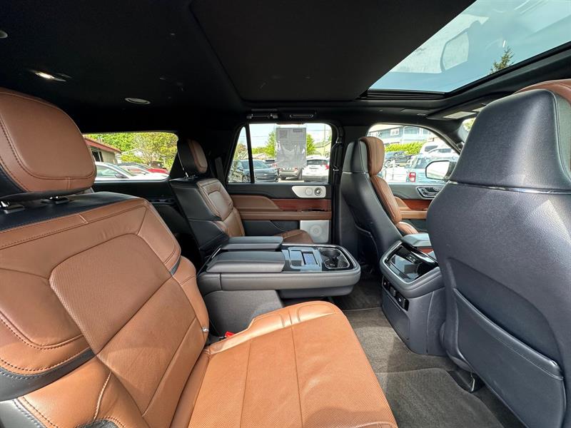 lincoln Navigator 2022 - 13