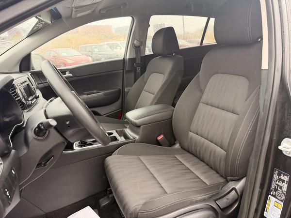 kia Sportage 2018 - 12