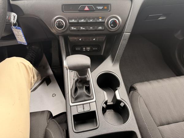 kia Sportage 2018 - 22