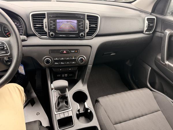 kia Sportage 2018 - 23