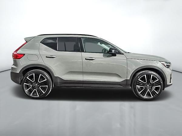 volvo XC40 2024 - 4