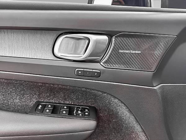 volvo XC40 2024 - 12