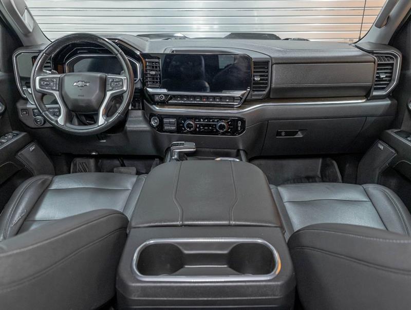 chevrolet Silverado 1500 2023 - 11