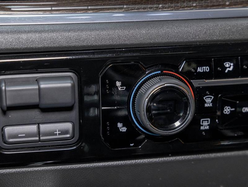 chevrolet Silverado 1500 2023 - 22