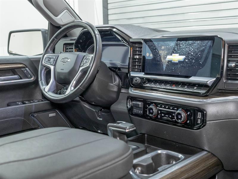 chevrolet Silverado 1500 2023 - 30