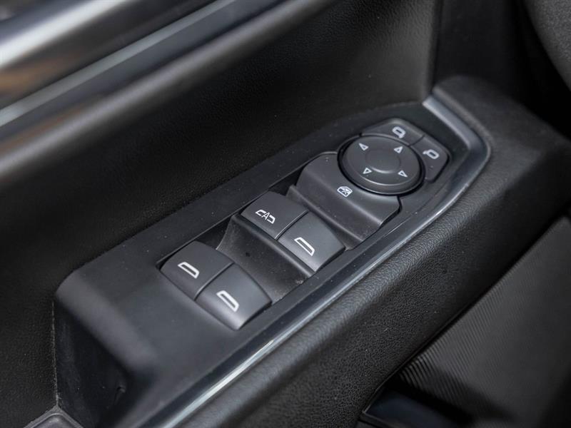 chevrolet Silverado 1500 2024 - 29