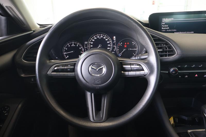 mazda Mazda3 2021 - 10