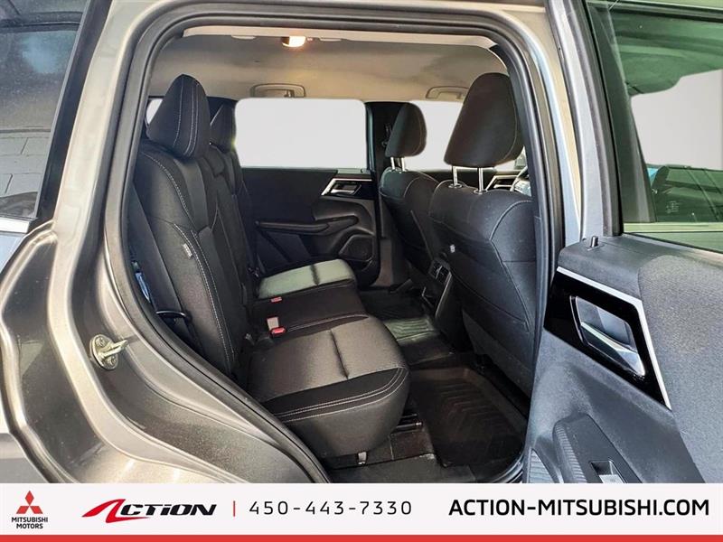 mitsubishi Outlander rechargeable 2023 - 16