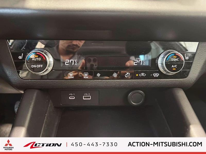 mitsubishi Outlander rechargeable 2023 - 24