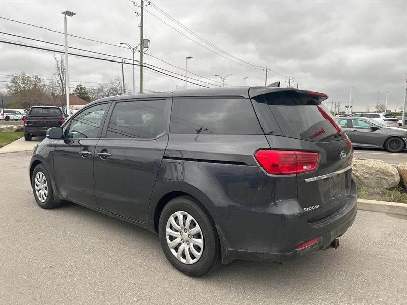 kia Sedona 2019 - 4