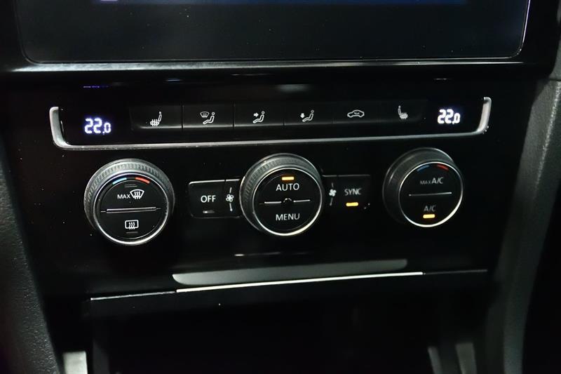 volkswagen Golf GTI 2019 - 23