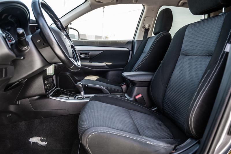 mitsubishi Outlander 2018 - 15