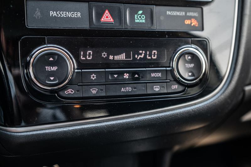 mitsubishi Outlander 2018 - 23