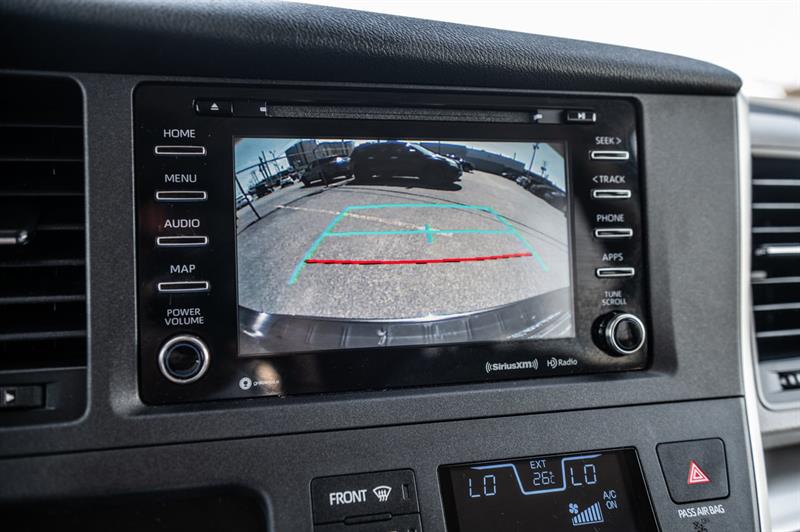 toyota Sienna 2020 - 23