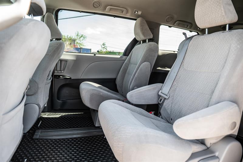 toyota Sienna 2020 - 27