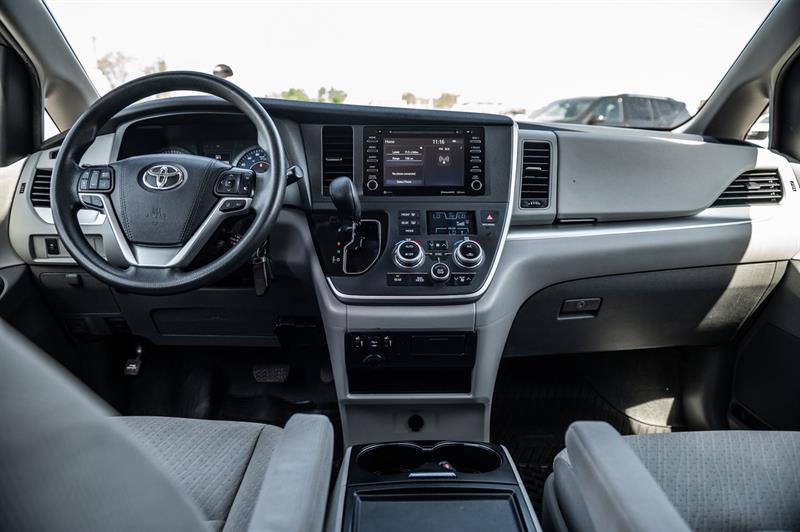 toyota Sienna 2020 - 28