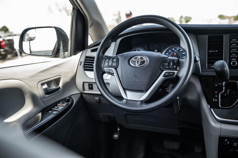 toyota Sienna 2020 - 29