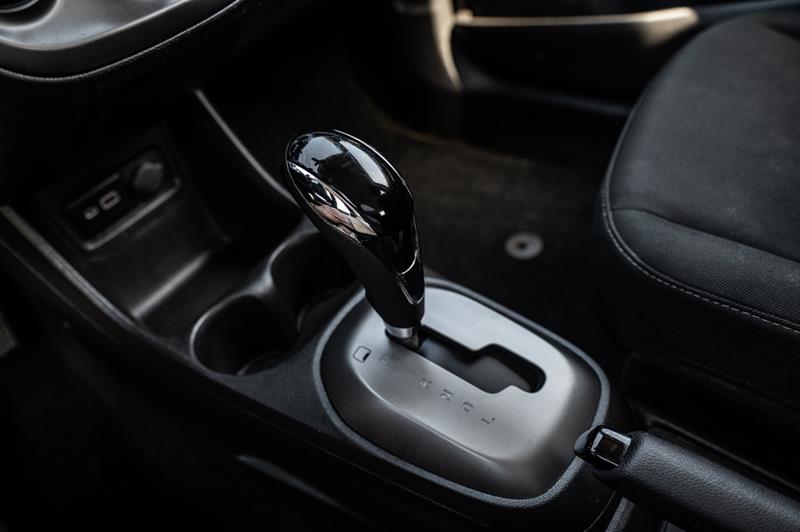 chevrolet Spark 2022 - 25