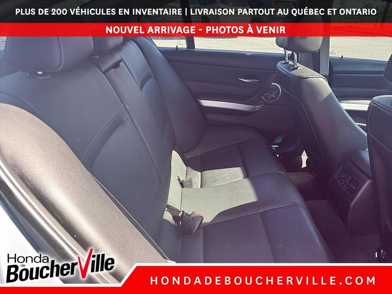 bmw Série 3 2011 - 16
