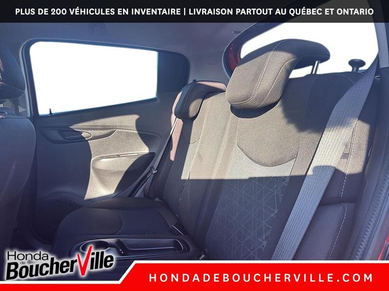chevrolet Spark 2022 - 17