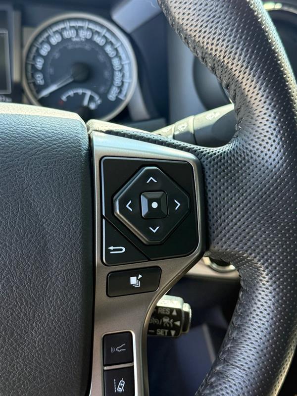 toyota Tacoma 2023 - 24
