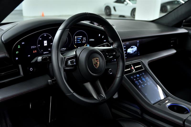 porsche Taycan 2024 - 12