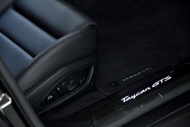 porsche Taycan 2024 - 27