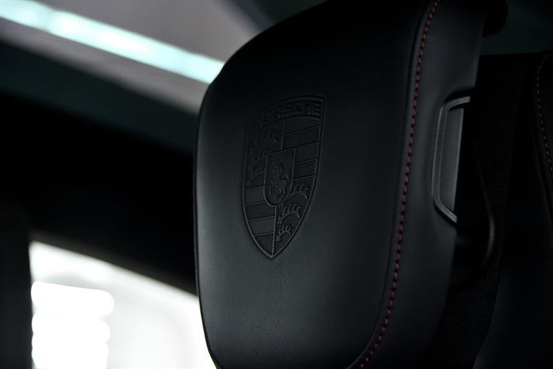 porsche Taycan 2024 - 31