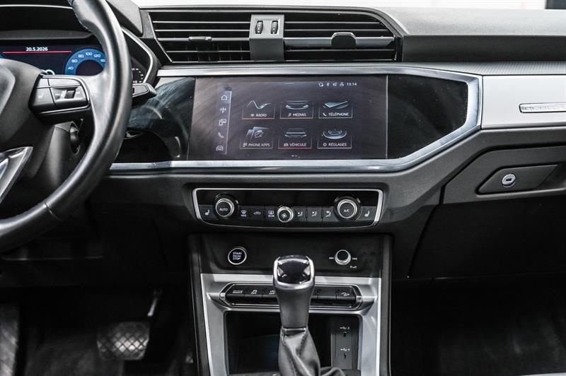 audi Q3 2022 - 24