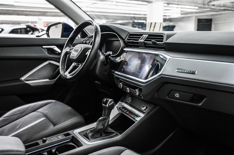 audi Q3 2022 - 25
