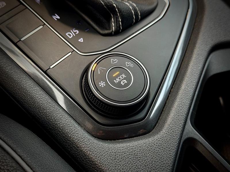 volkswagen Tiguan 2021 - 32