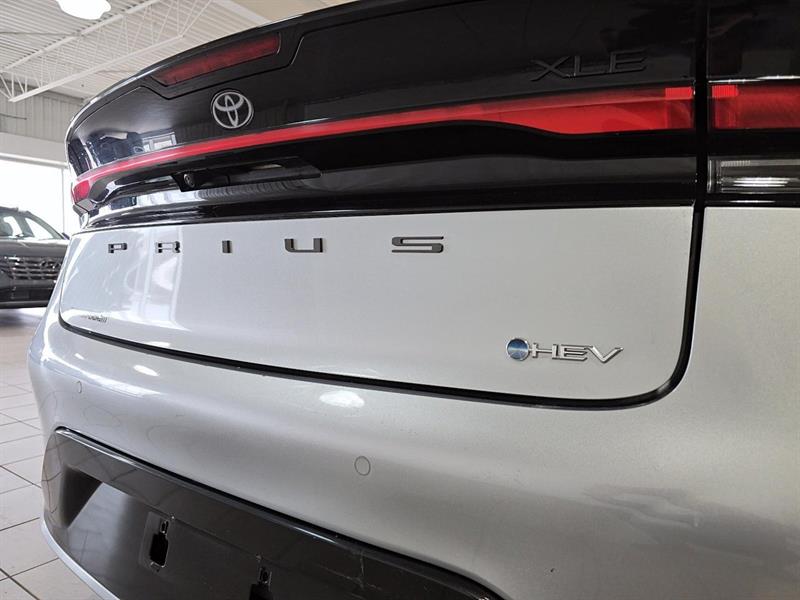 toyota Prius 2025 - 13