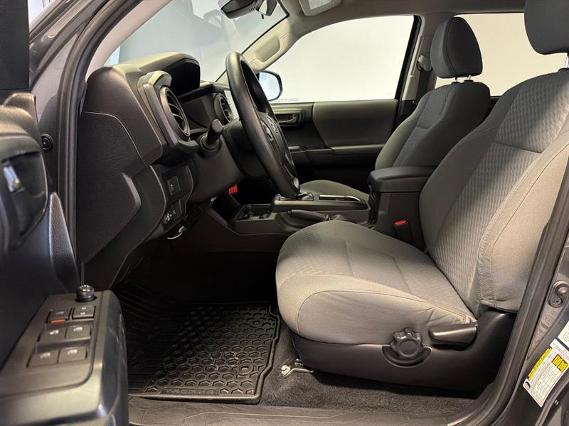 toyota Tacoma 2021 - 18