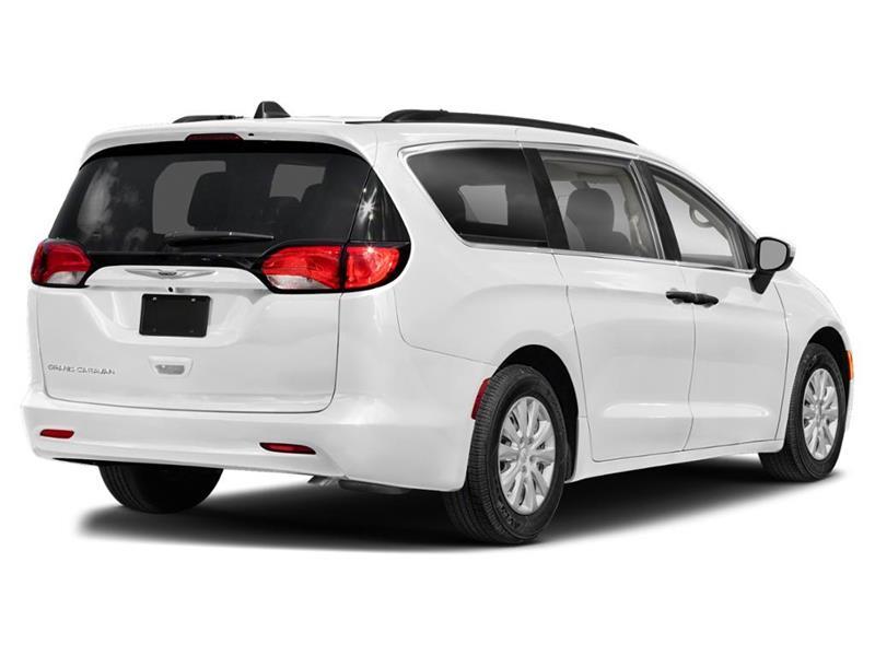 2025 Chrysler Grand Caravan - Image 3