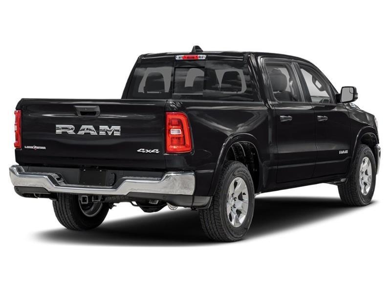 2025 Ram 1500 - Image 3