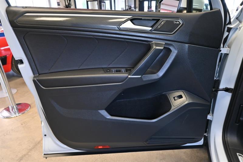 volkswagen Tiguan 2018 - 17