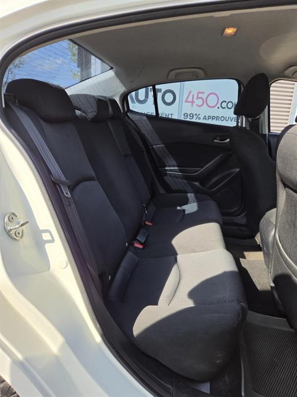 mazda Mazda3 2016 - 12