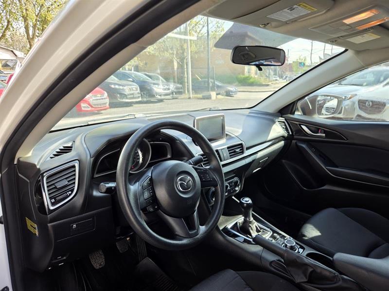mazda Mazda3 2016 - 15