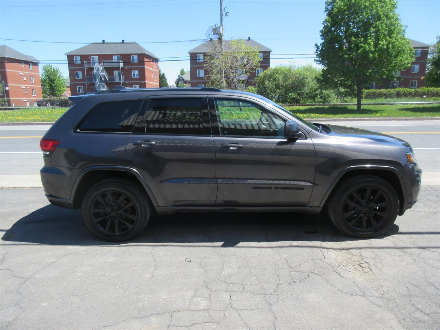 jeep Grand Cherokee 2020 - 11