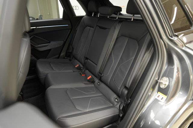 audi Q3 2025 - 27