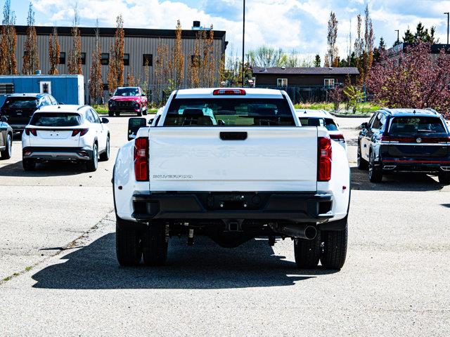 Chevrolet Silverado 3500HD 12
