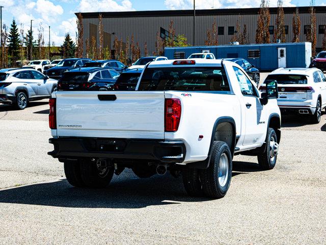 Chevrolet Silverado 3500HD 13