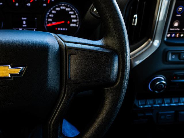 Chevrolet Silverado 3500HD 21