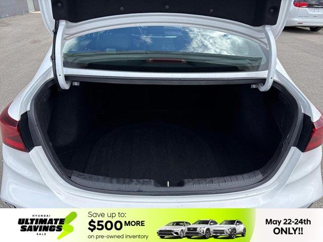 kia Forte 2024 - 15