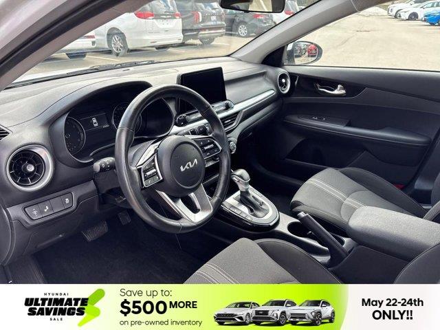 kia Forte 2024 - 16