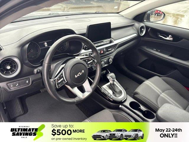 kia Forte 2024 - 16