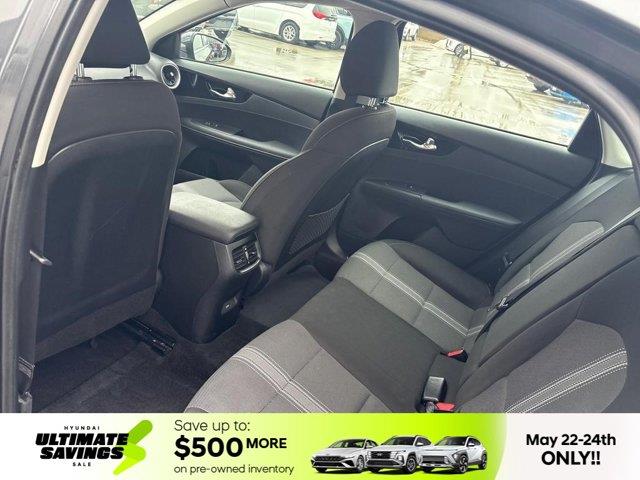 kia Forte 2024 - 26
