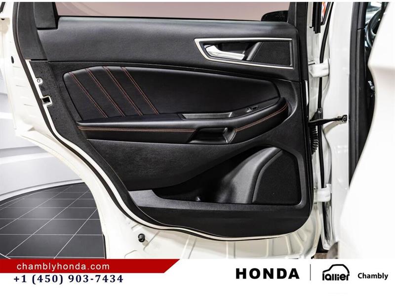 ford Edge 2022 - 12